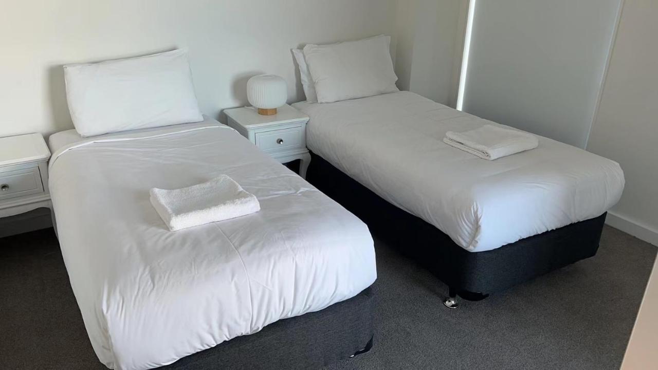 Chelseabay Modern Apartments Auckland Buitenkant foto